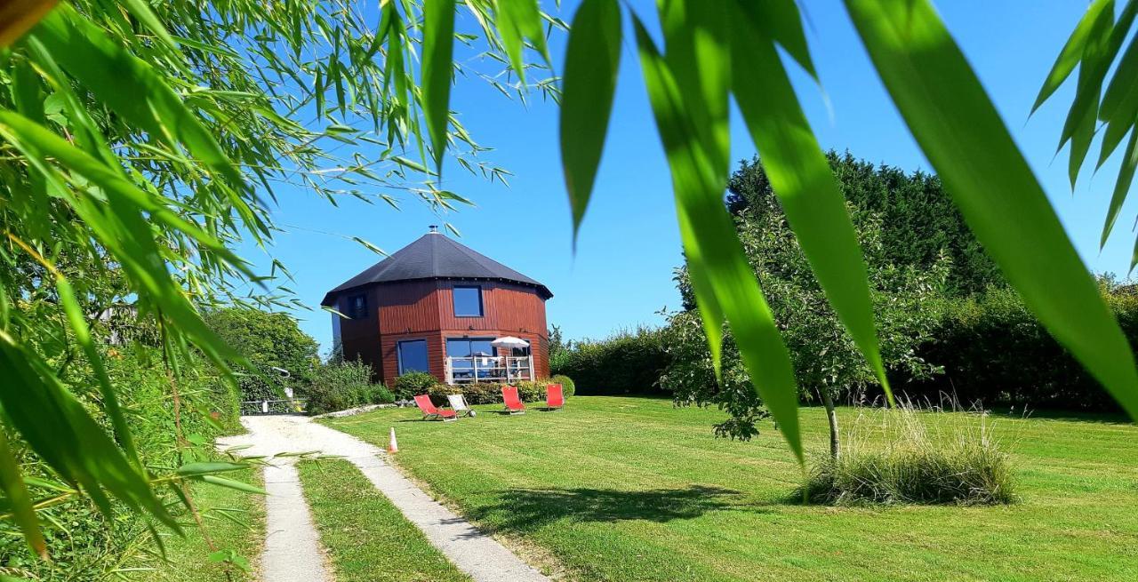 La Maison Ronde Et Ses 2 Cahutes Monthoiron Екстер'єр фото